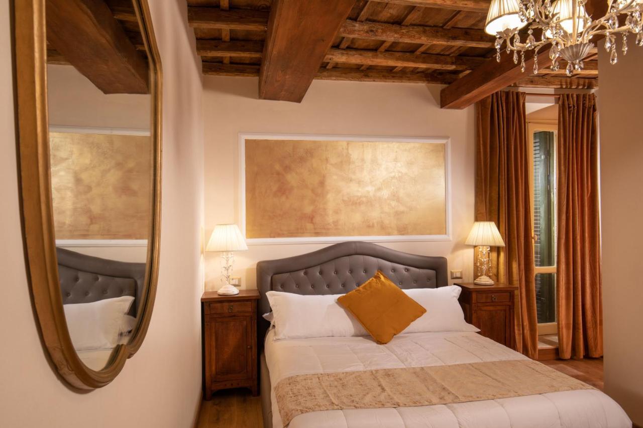 Residenza Nobile Laurina Hotel Rome Exterior photo