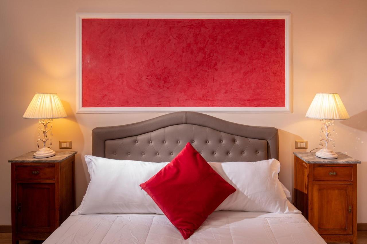 Residenza Nobile Laurina Hotel Rome Exterior photo